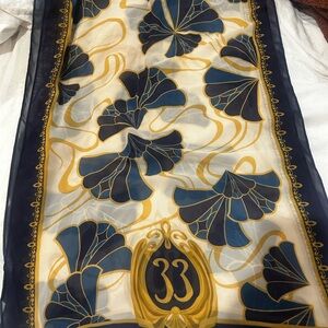 Disneyland Club 33 Scarf